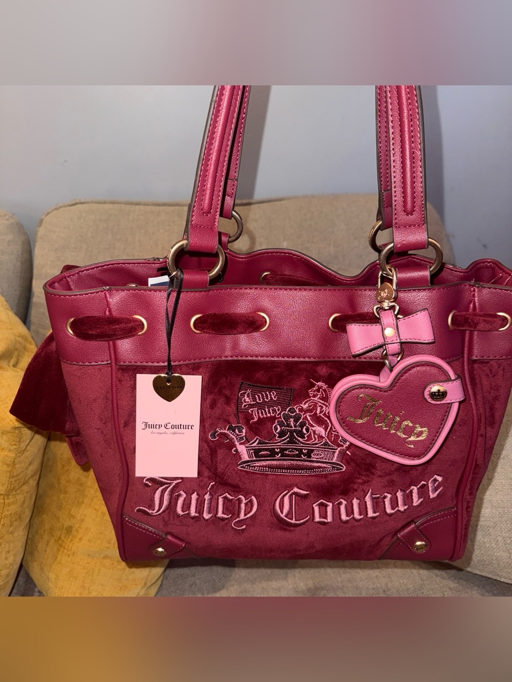 NEW Juicy Couture Daydreamer Crown tote in Cranberry Juice